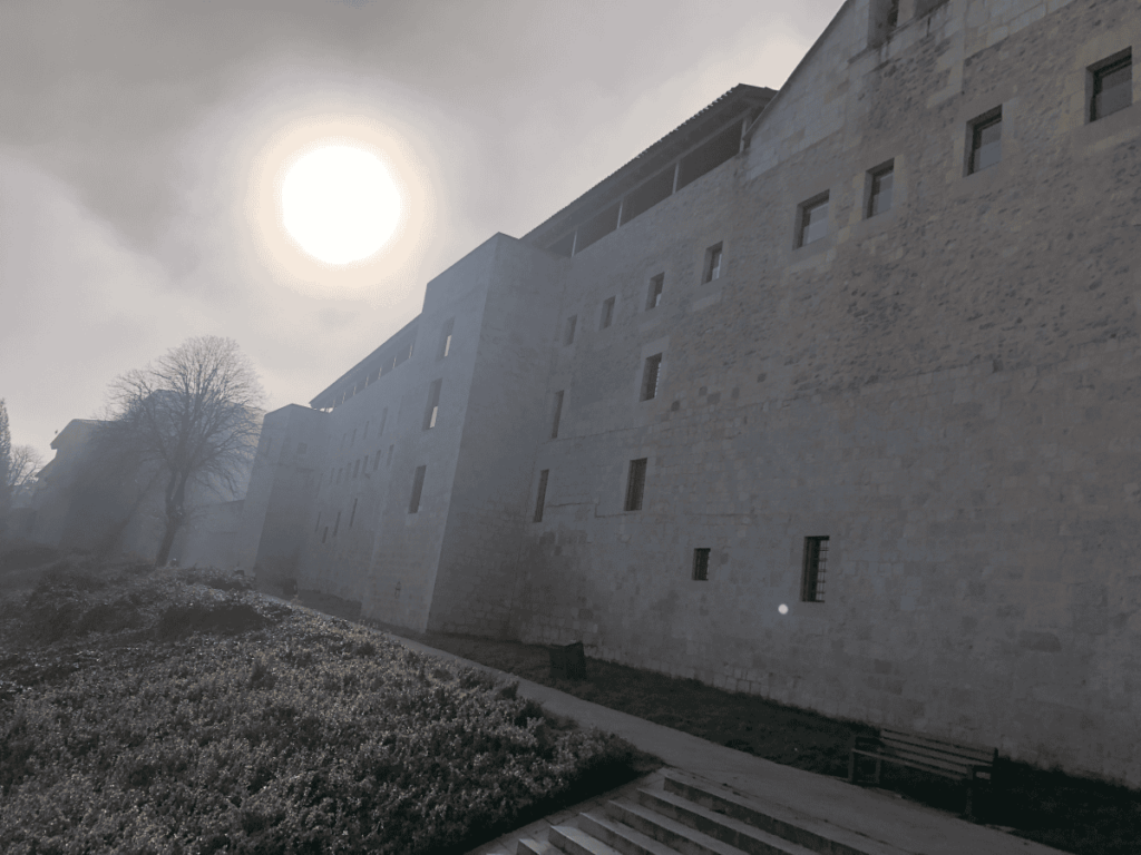 Pueblos de Álava, de abuelas a nietas y nietos - Agurain