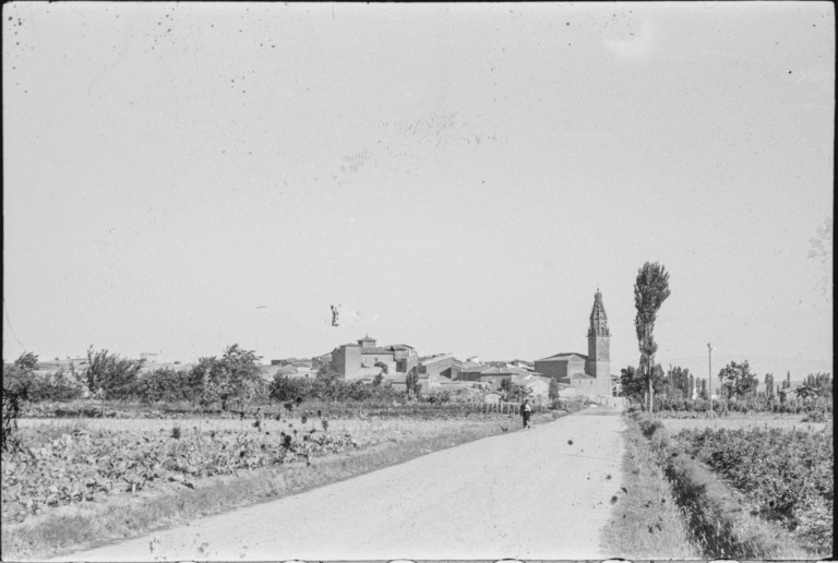 Pueblos de Álava, de abuelas a nietas y nietos. Oyon