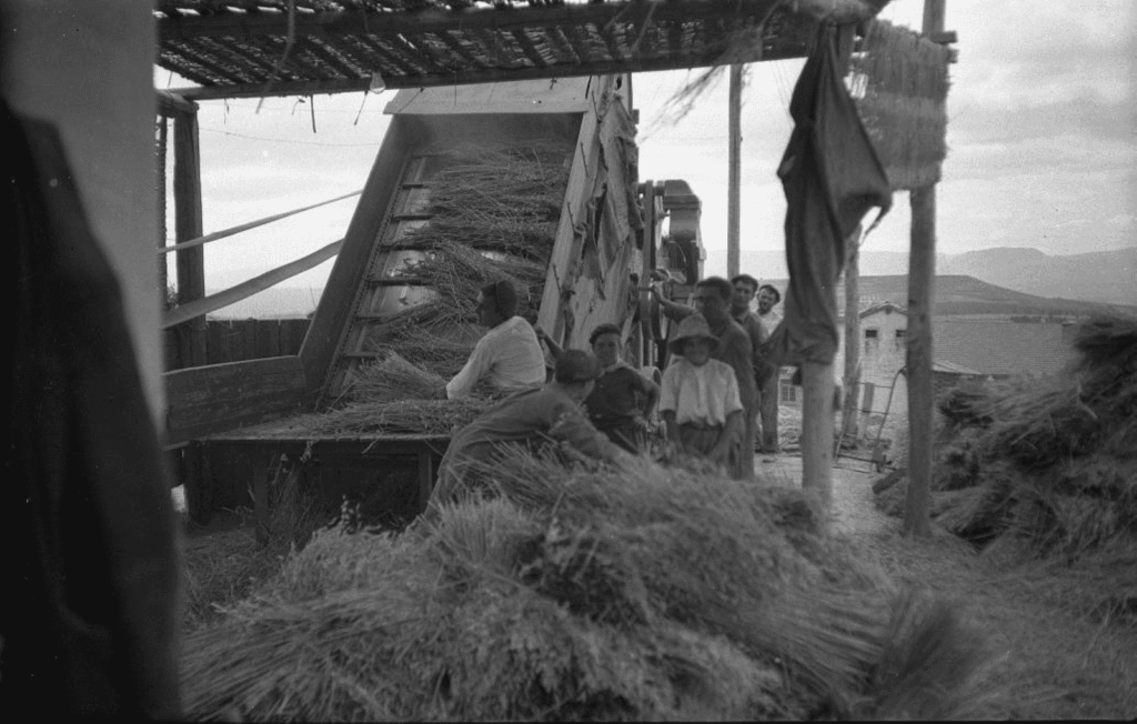 Pueblos de Álava, de abuelas a nietas y nietos. Oyón
