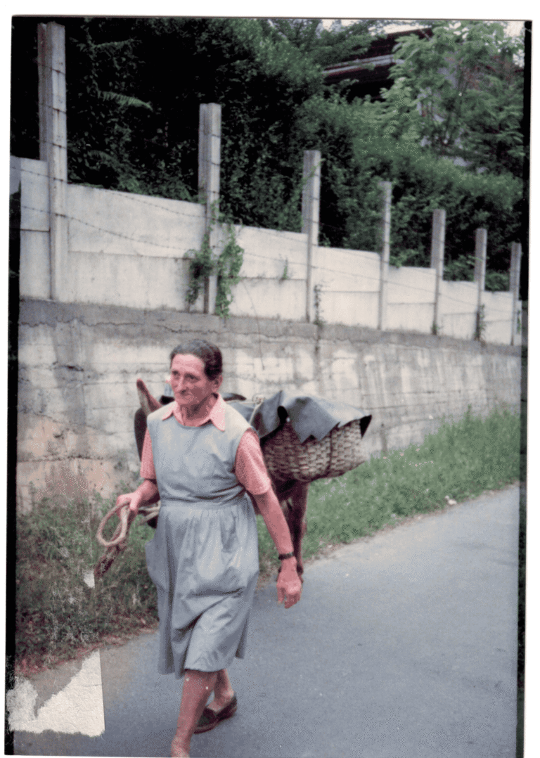 Pueblos de Álava, de abuelas a nietas y nietos. Laudio - Llodio.